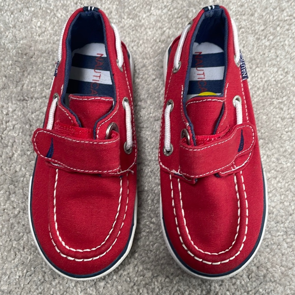 Toddler Boys Size 9 Red Boat Shoes by Nautica